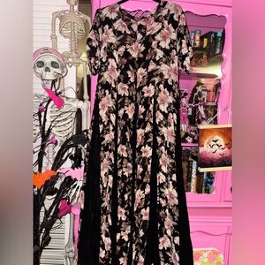VTG mesh floral maxi dress